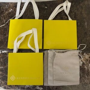 Kendra Scott jewelry gift bags with pouches 3 pk